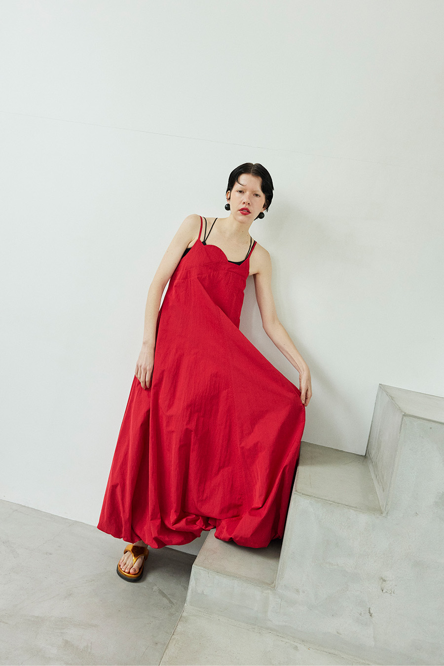 OMMO ONLINE STORE / LAYERED BALLOON CAMI OP