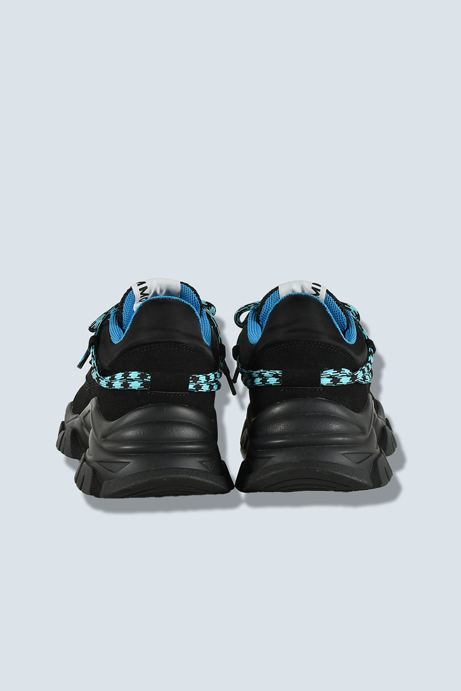 OMMO ONLINE STORE / TWIST LACE BELTED SNEAKERS