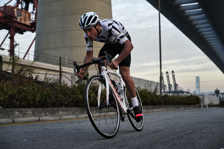 Rapha：エアロダイナミクスを追求したスキンスーツとジャージを新発売