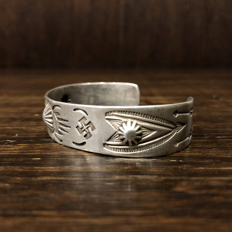 Vintage Navajo Fred Harvey Silver Cuff bracelet Bangle Shell