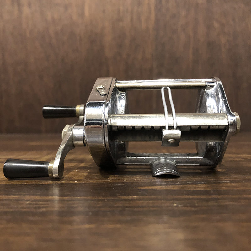 Hardy Bros Elarex Bait Casting Multiplier Level Wind Reel with Box