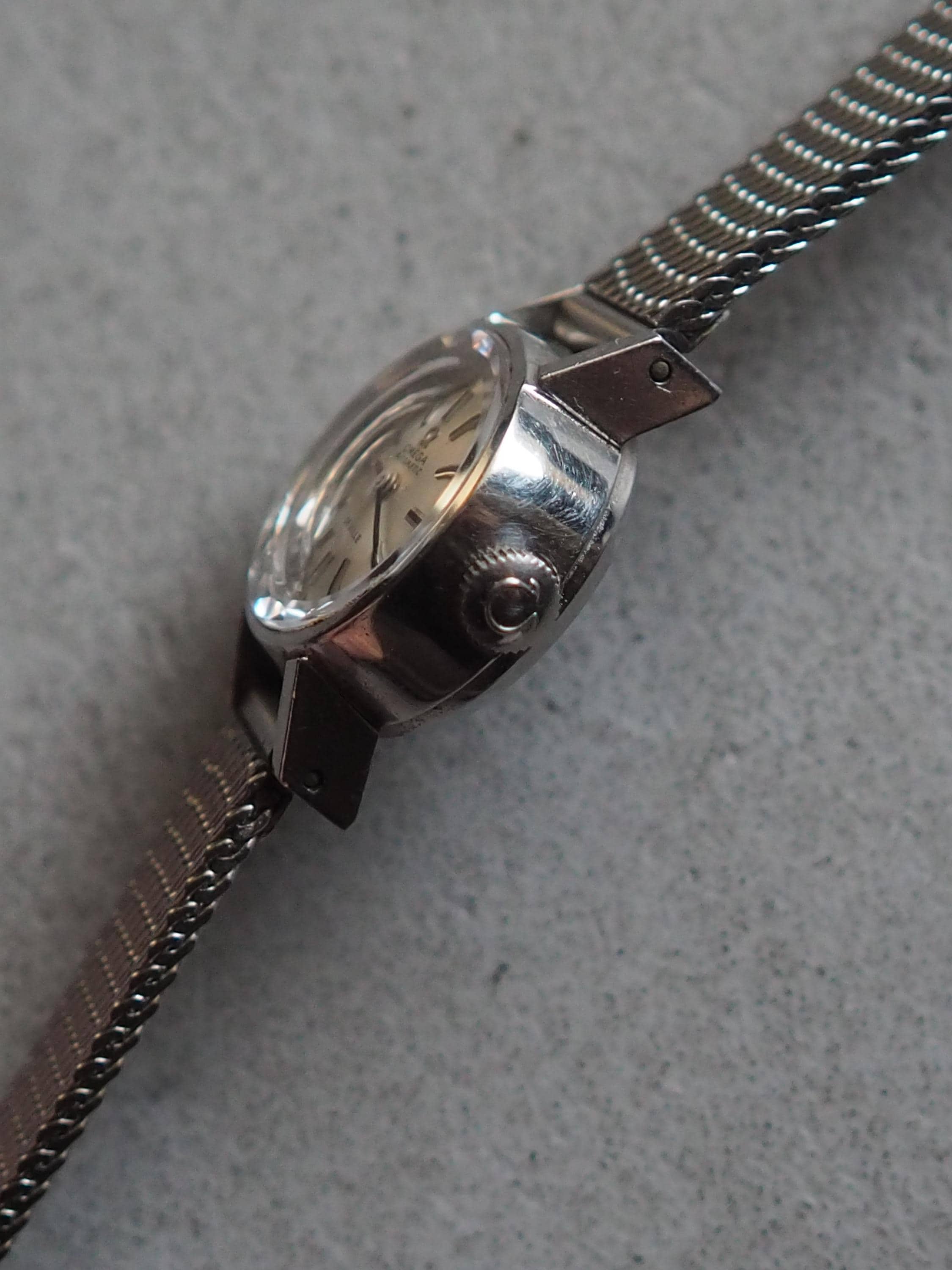 OMEGA オメガ DE VILLE デビル カットガラス ウォッチ シルバー