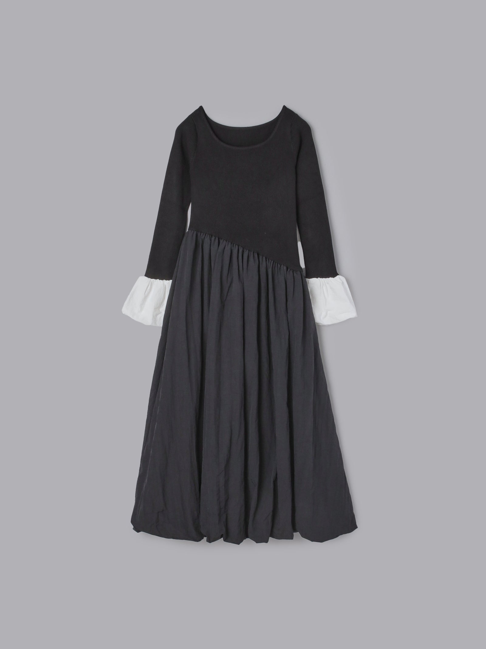 ニットドッキングバルーンワンピース