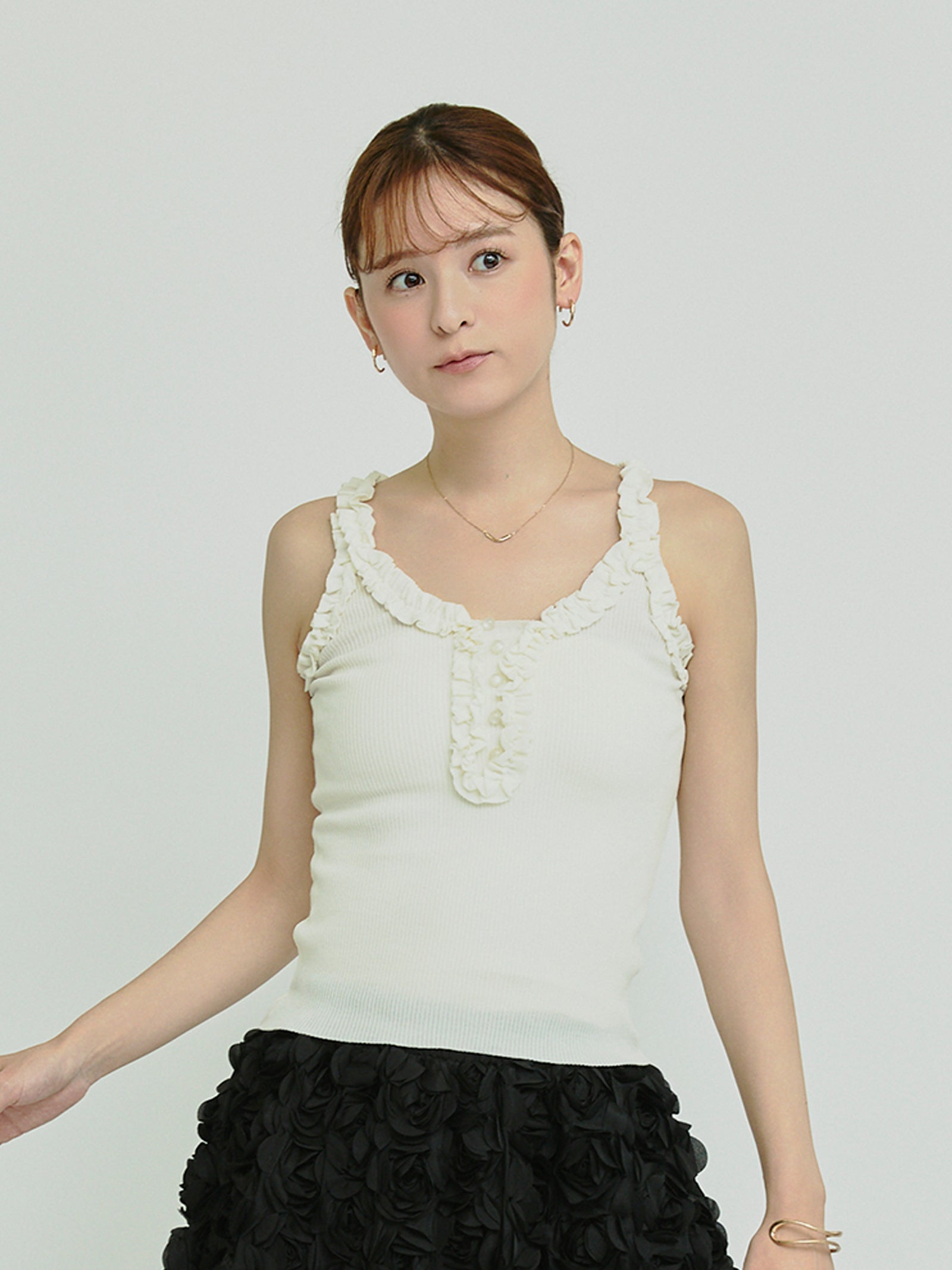 フリルキャミソール