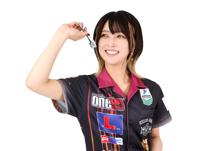三浦 歌織｜ダーツ用品メーカーOne80（ワンエイティ）