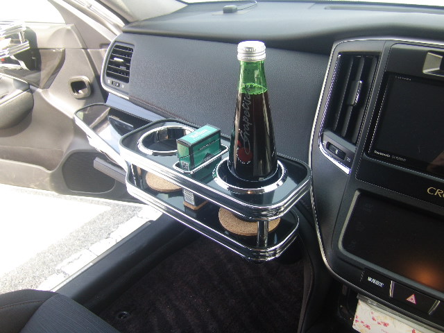 21系 クラウン (12/12～)フロントテーブル 商品詳細│サイドテーブルや