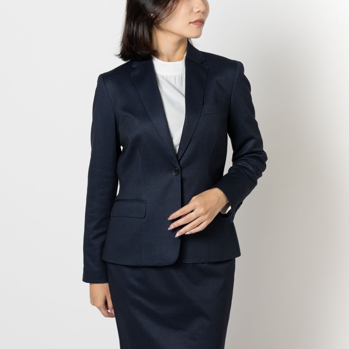 スーツならオンリー｜オーダースーツ・スーツのONLY公式通販