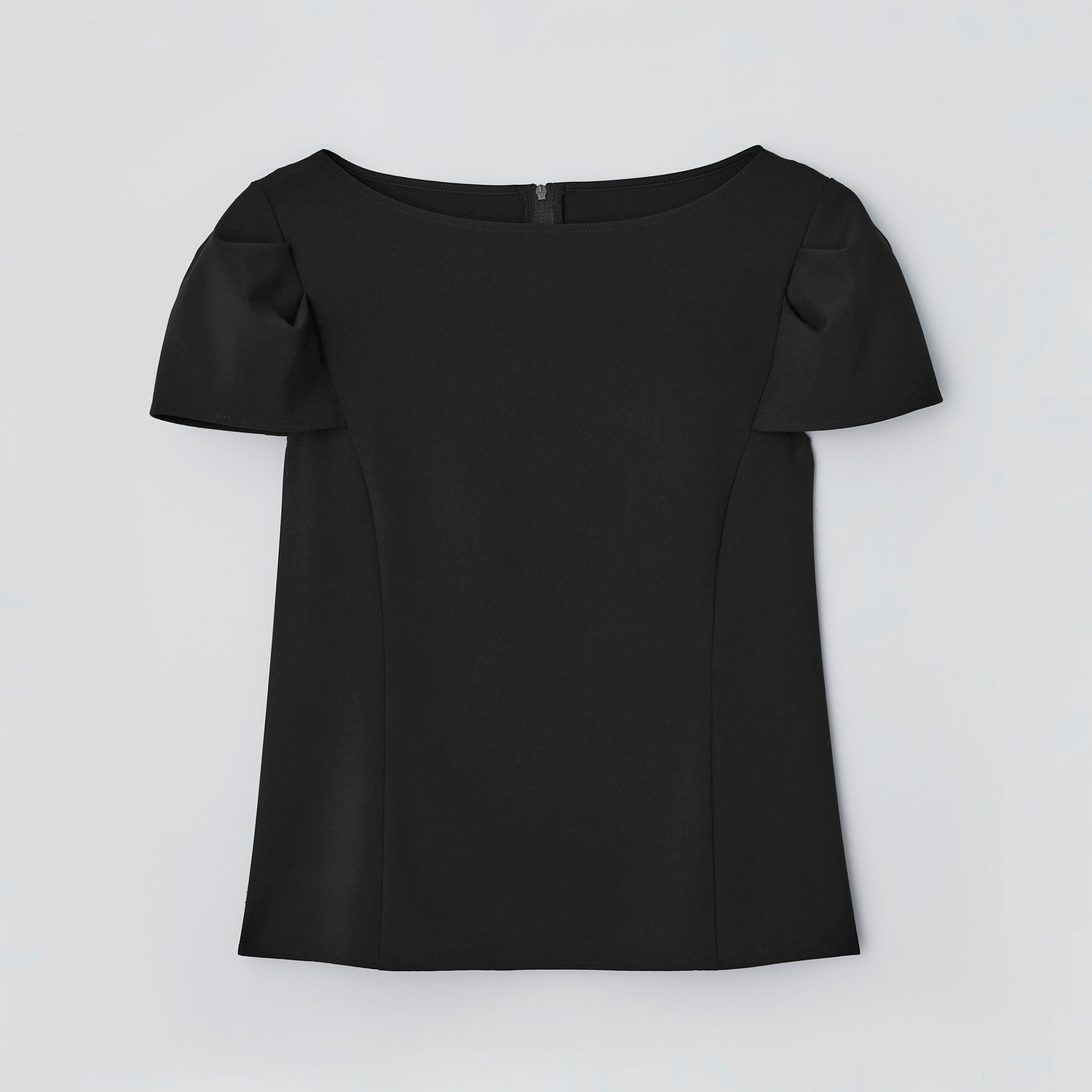 WASHABLE TOPS – FOXEY 公式オンラインブティック