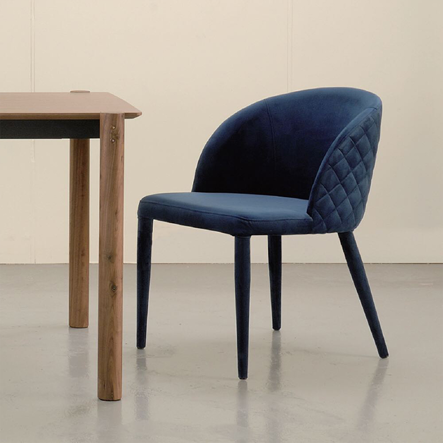 モーダ・エン・カーサ Sketch ダイニングチェア ホールド