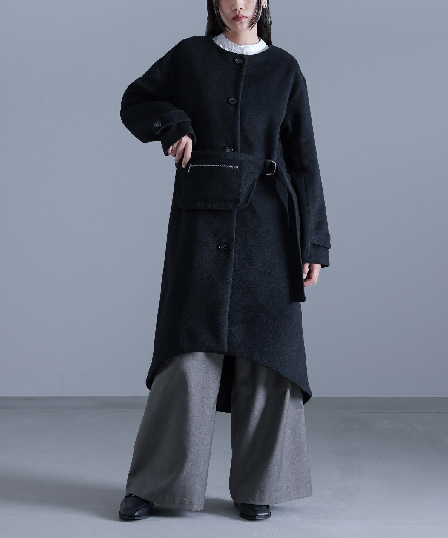 kOhAKUベルトポーチ付きロングコート』