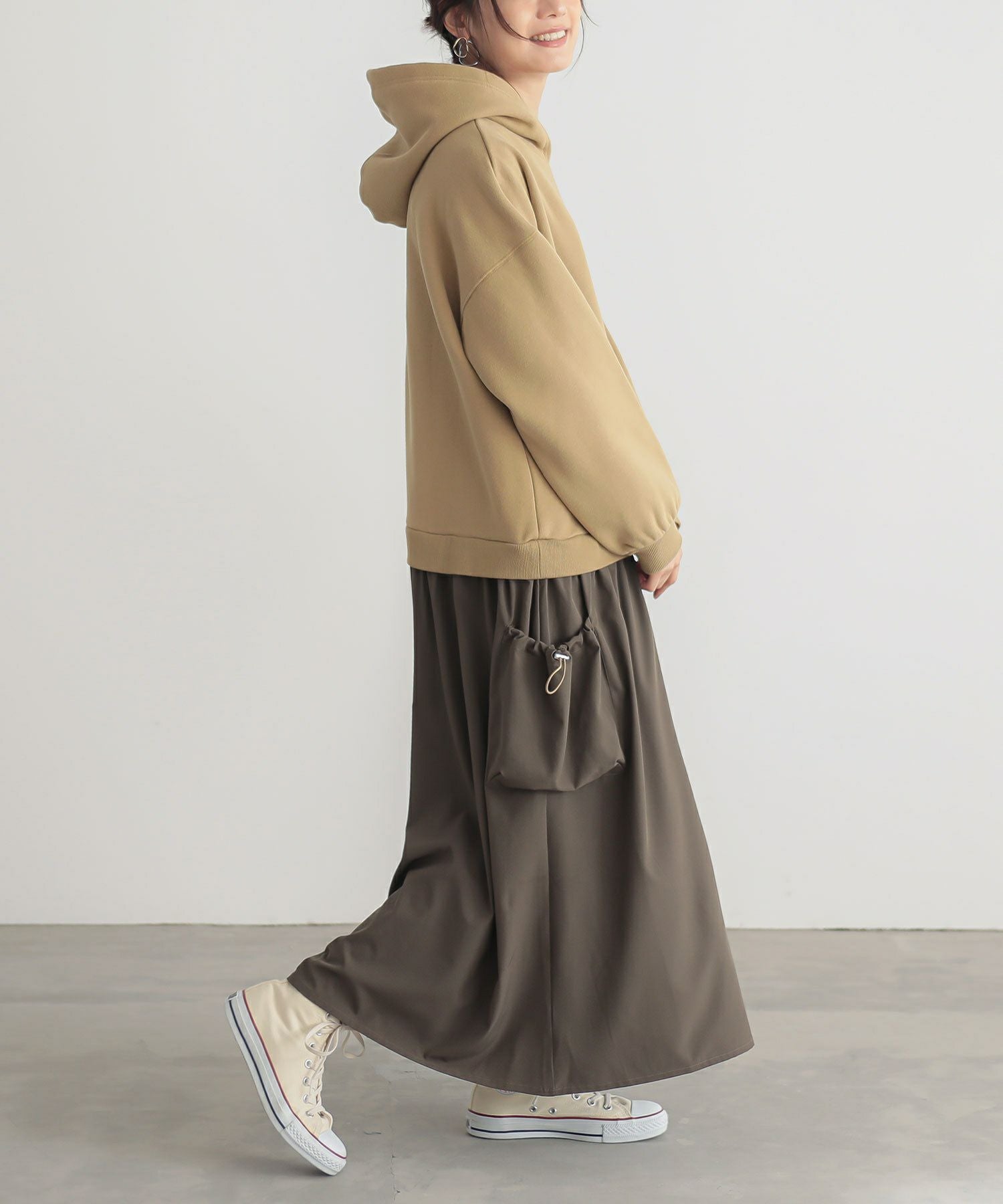 n'OrLABEL裏起毛異素材ドッキングフードワンピース』