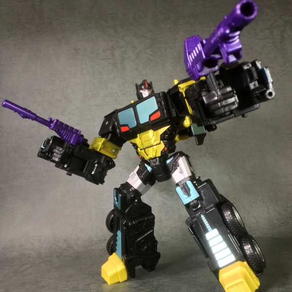 ユナイトウォリアーズ「UW-EX グランドスカージ」レビュー