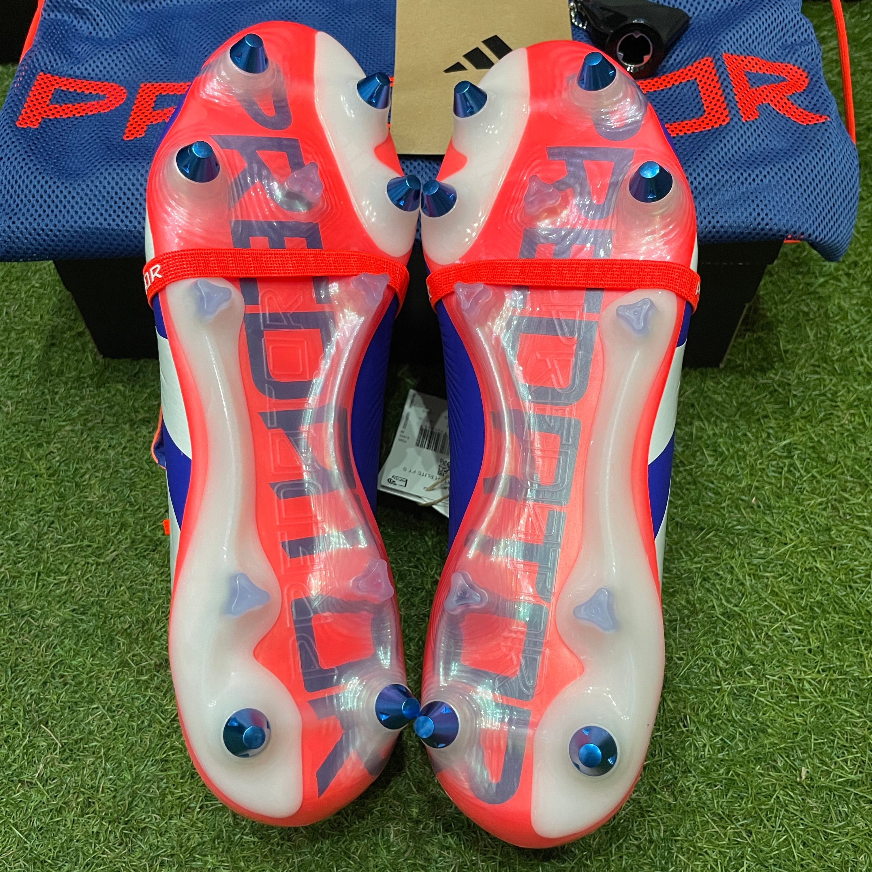 Predator Elite FT SG プレデター ID0918 ロングタン – 俺の足