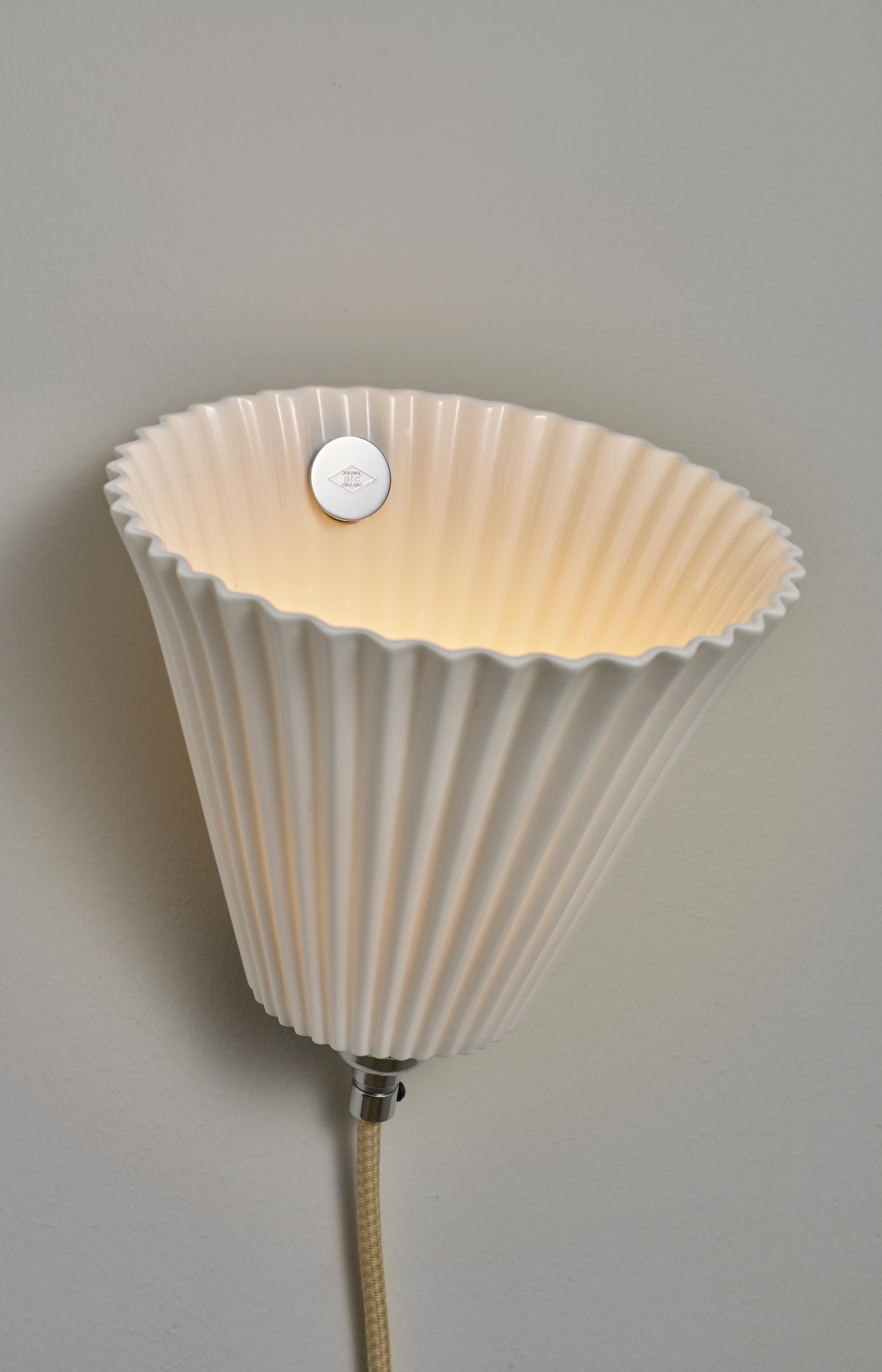 O.BTC | Portable Pleat Large Wall Light – ORIGINAL BTC