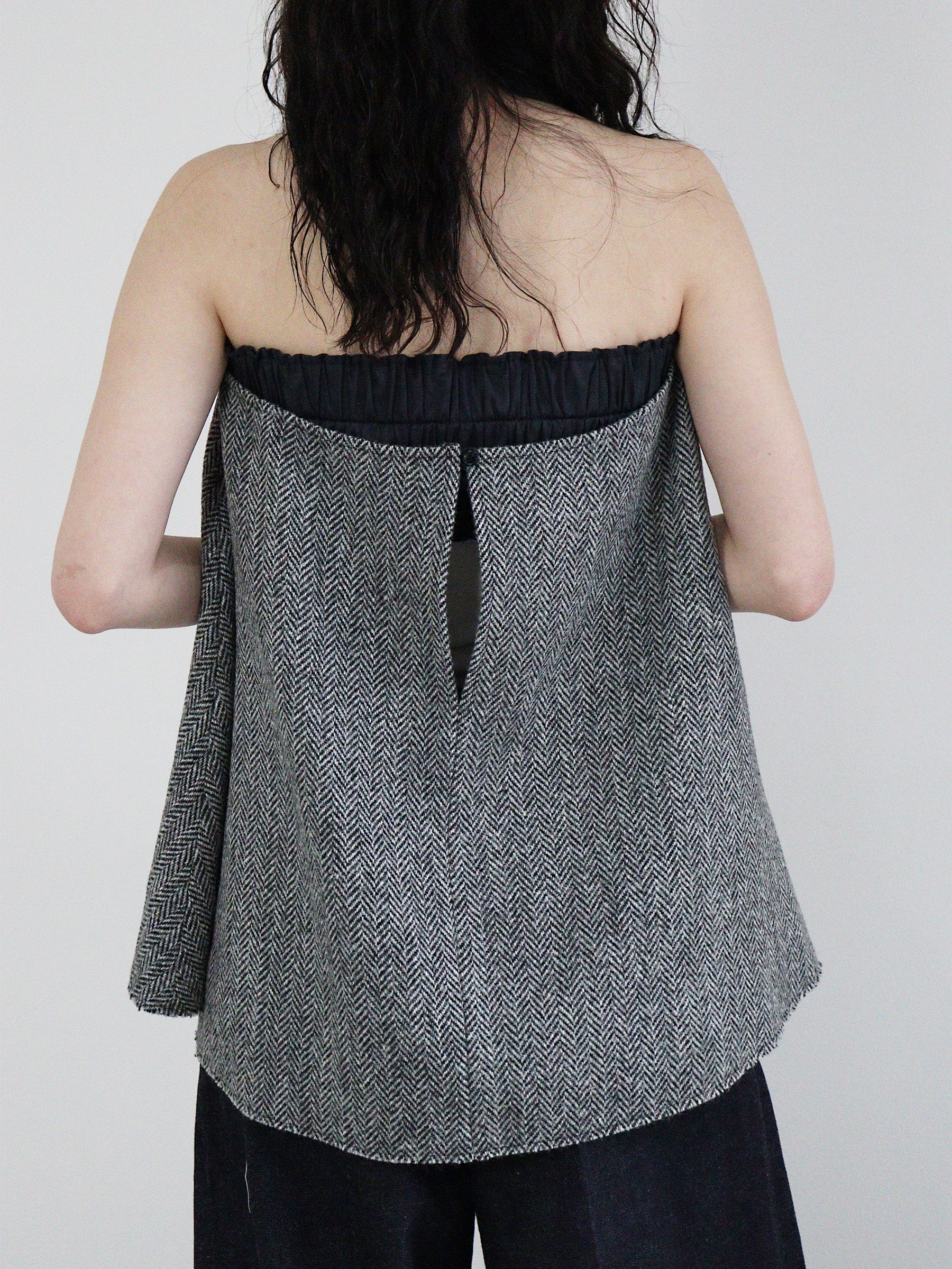 BRITISH HERINBORN BUSTIER – OWIL