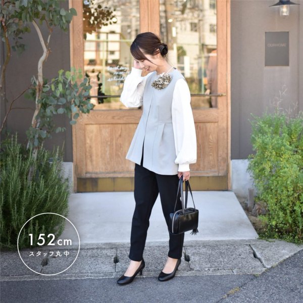 シルエットがきれいな2wayペプラムベスト – OURHOME