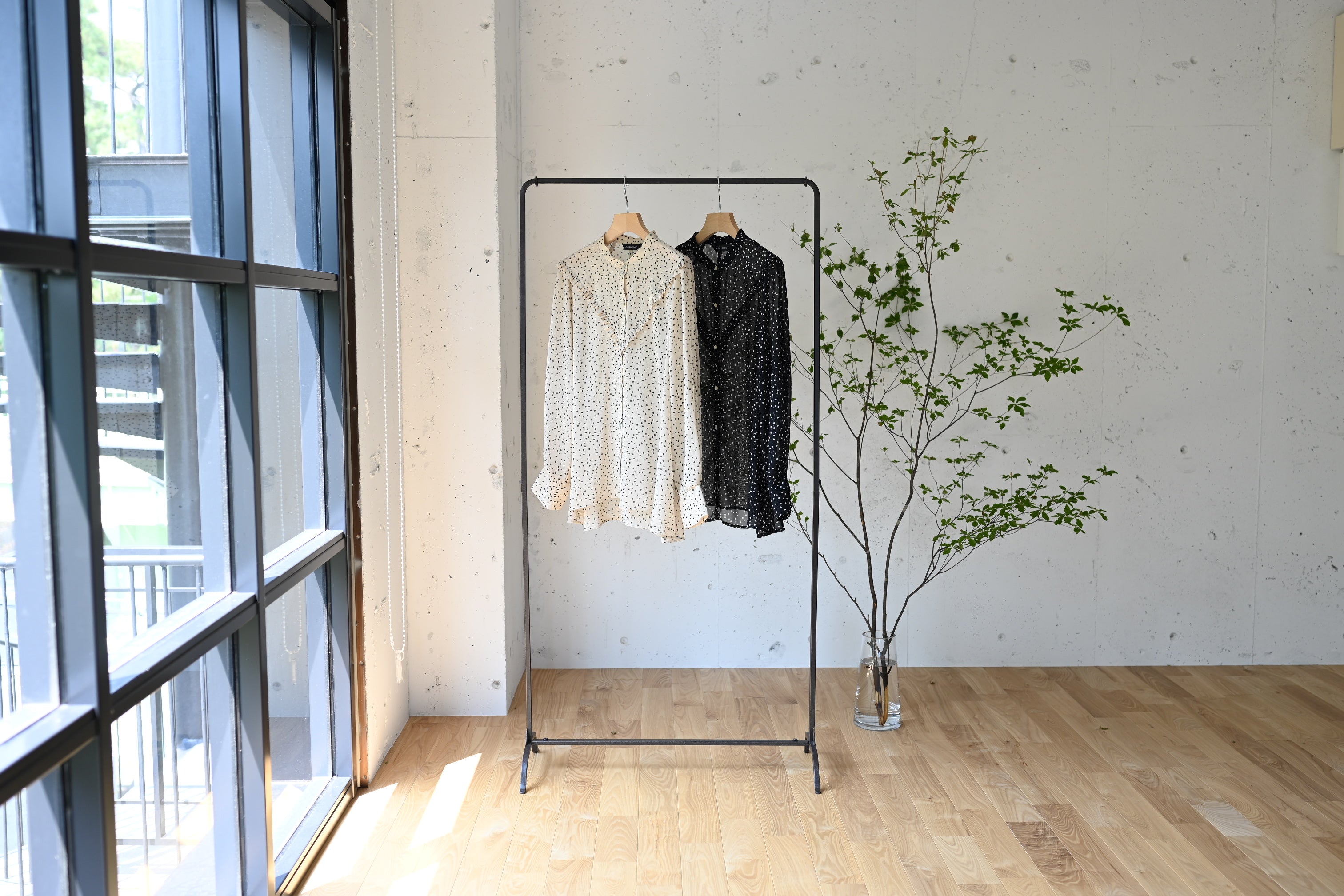 シフォンドットブラウス – OURHOME