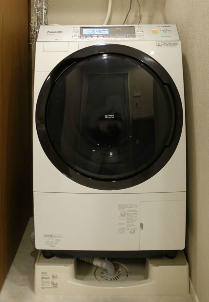 Panasonic ななめドラム洗濯乾燥機 NA-VX7800R を”泣く泣く”買いました
