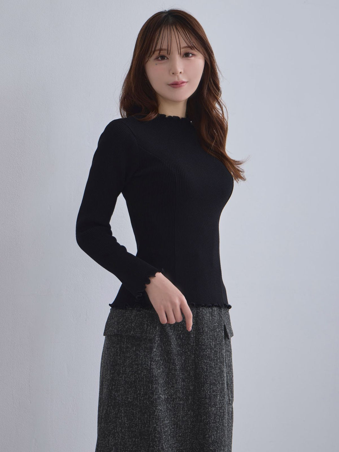 メローパネルニット：ブラック│胸が大きな女性のためのファッション