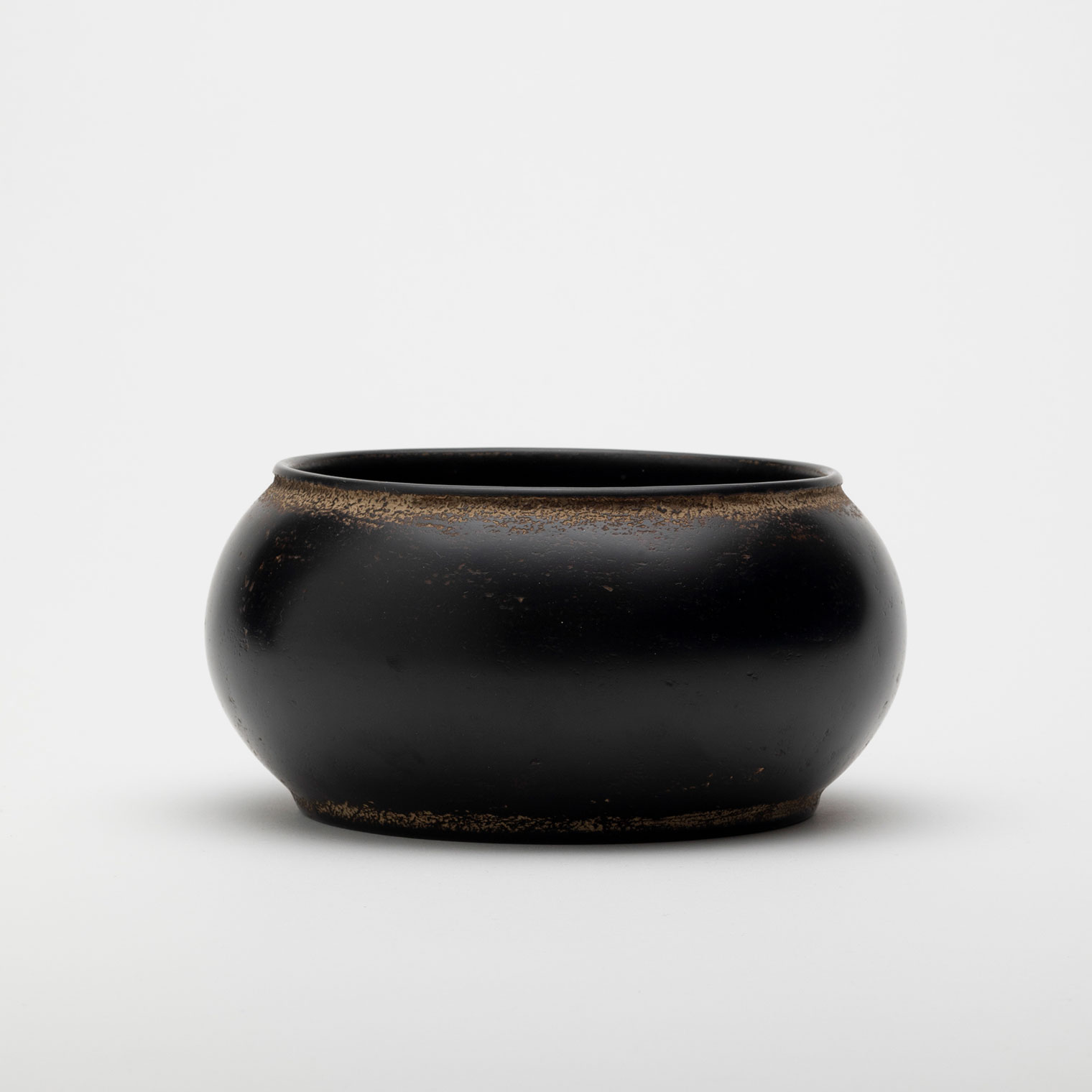 黑 建水 | Works | 安齊賢太 | panorama