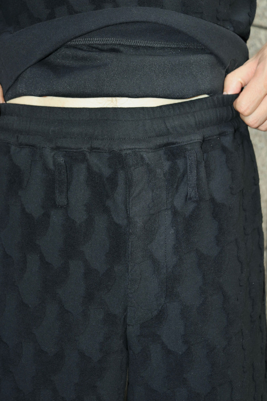 MASU(エムエーエスユー)のANGEL PILE JACQUARD SWEAT PANTS BLACKの