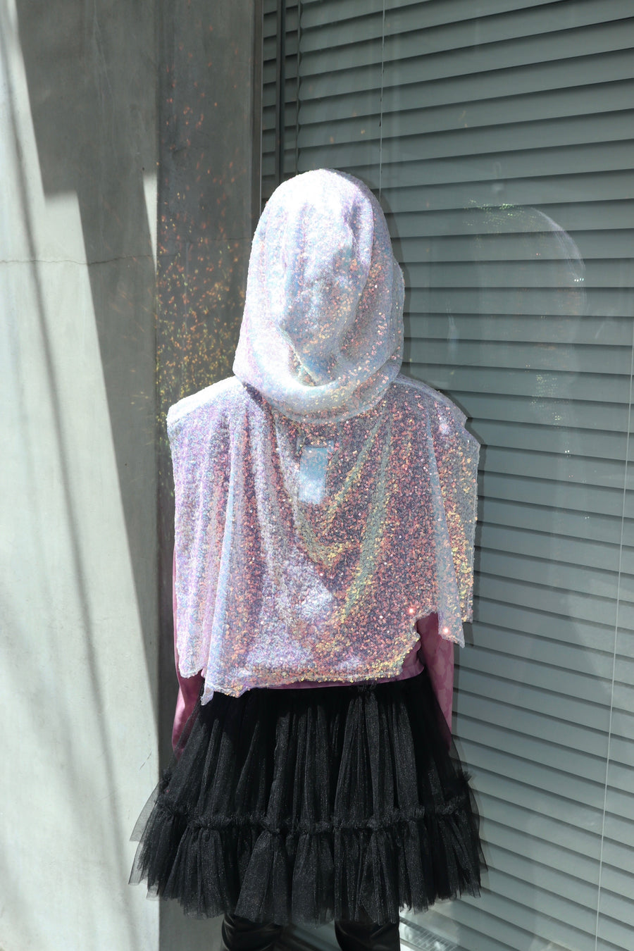 MASU(エムエーエスユー)のRAGGED SEQUINS MINI CAPEの通販｜PALETTE