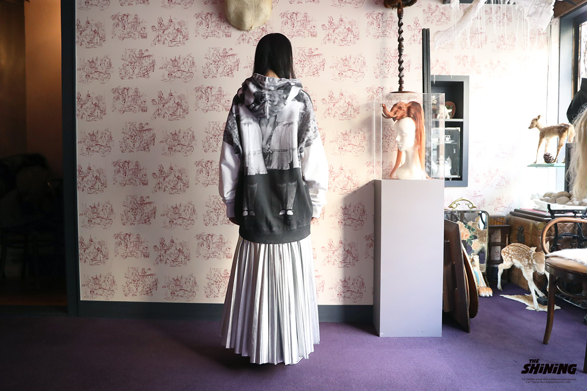 AHCAHCUM あちゃちゅむ シャイニングフーディー [01-211-8601/01白]