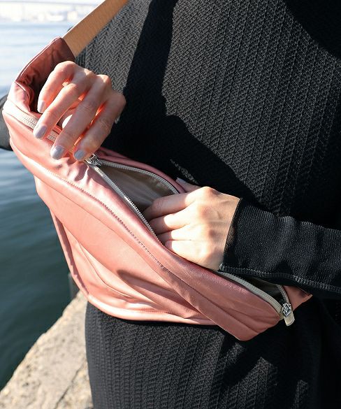 hatra ハトラ body Bag [PINK]_