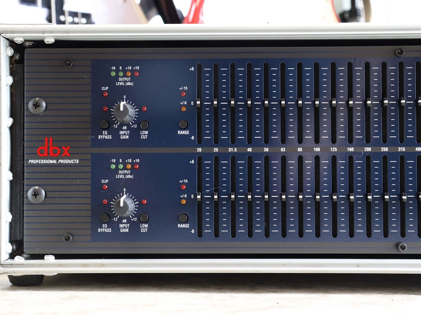 中古】dbx 1231 グラフィックイコライザー ラックケース付属 - 神奈川