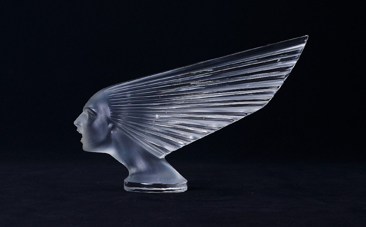 新品LALIQUEラリック裸婦像クリシスラジエターキャップカーマスコット