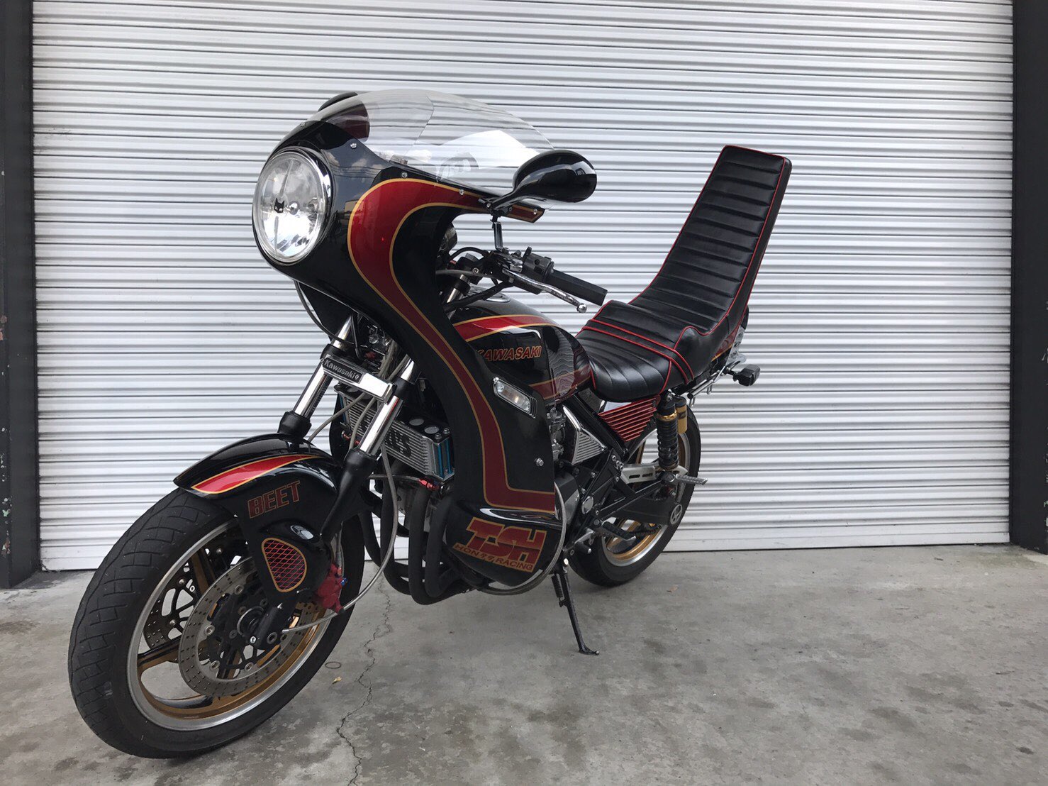 イノウタイプ ロケットカウル XJR ゼファー ZRX CBX CBR 強化品