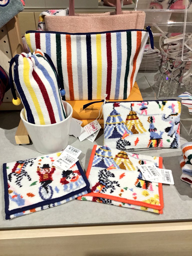 ラブラリーバイフェイラー横浜ジョイナス店】1月の新作、楽しいラブ