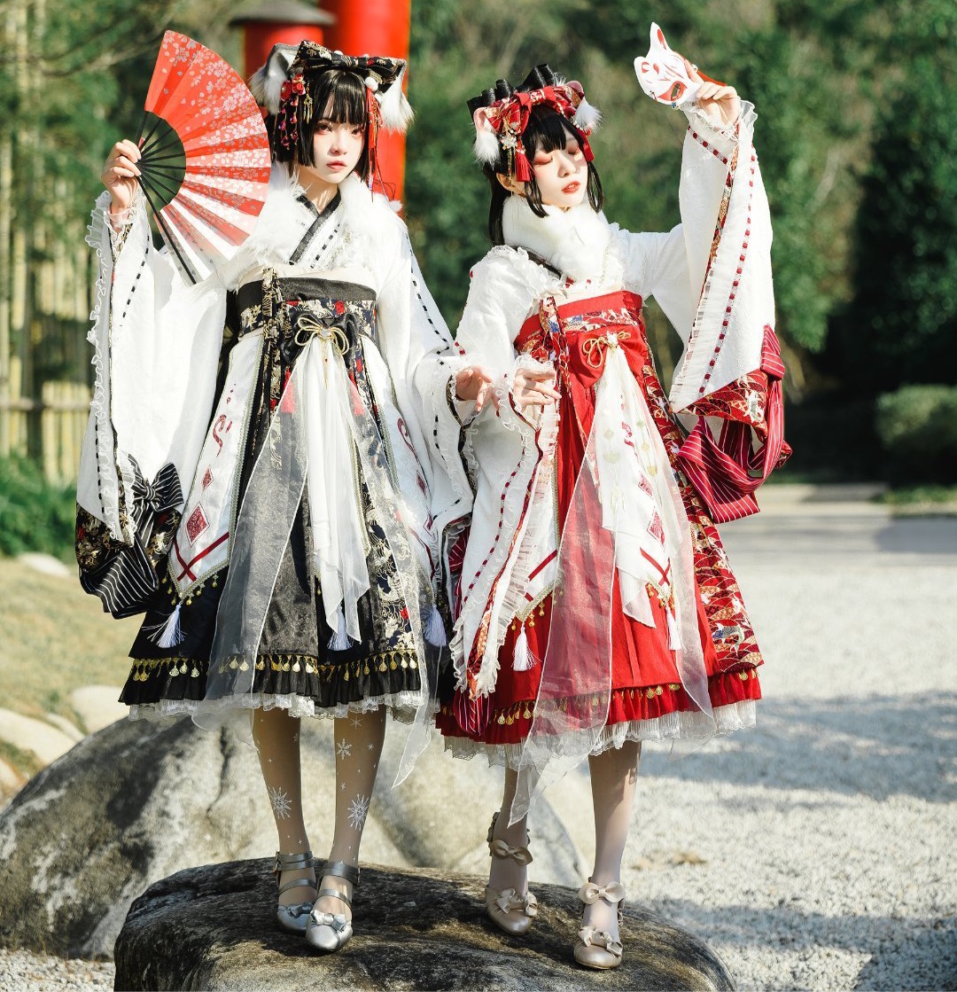 🦊即納入荷🦊 