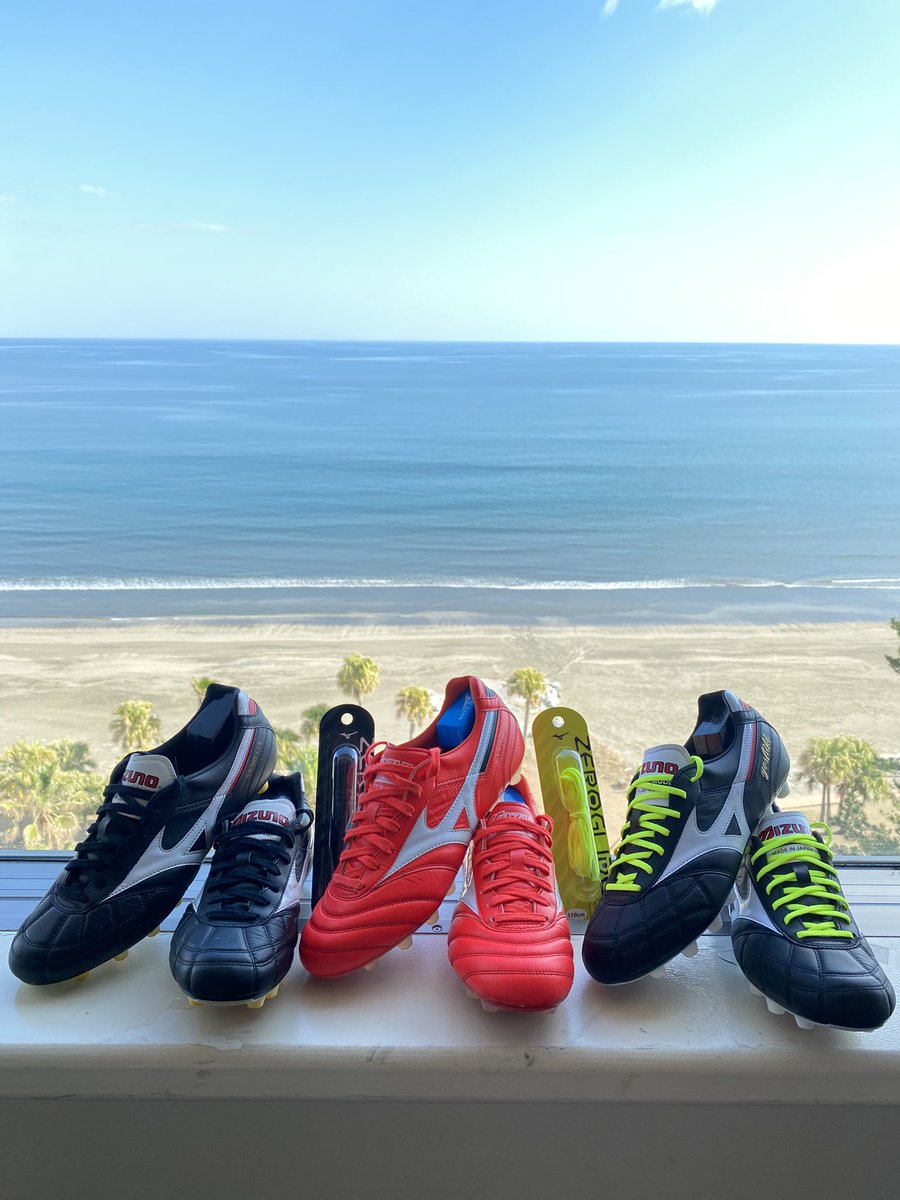 今年もこのスパイクで戦います！ 最高のスパイク！ #ミズノ #モレリア2