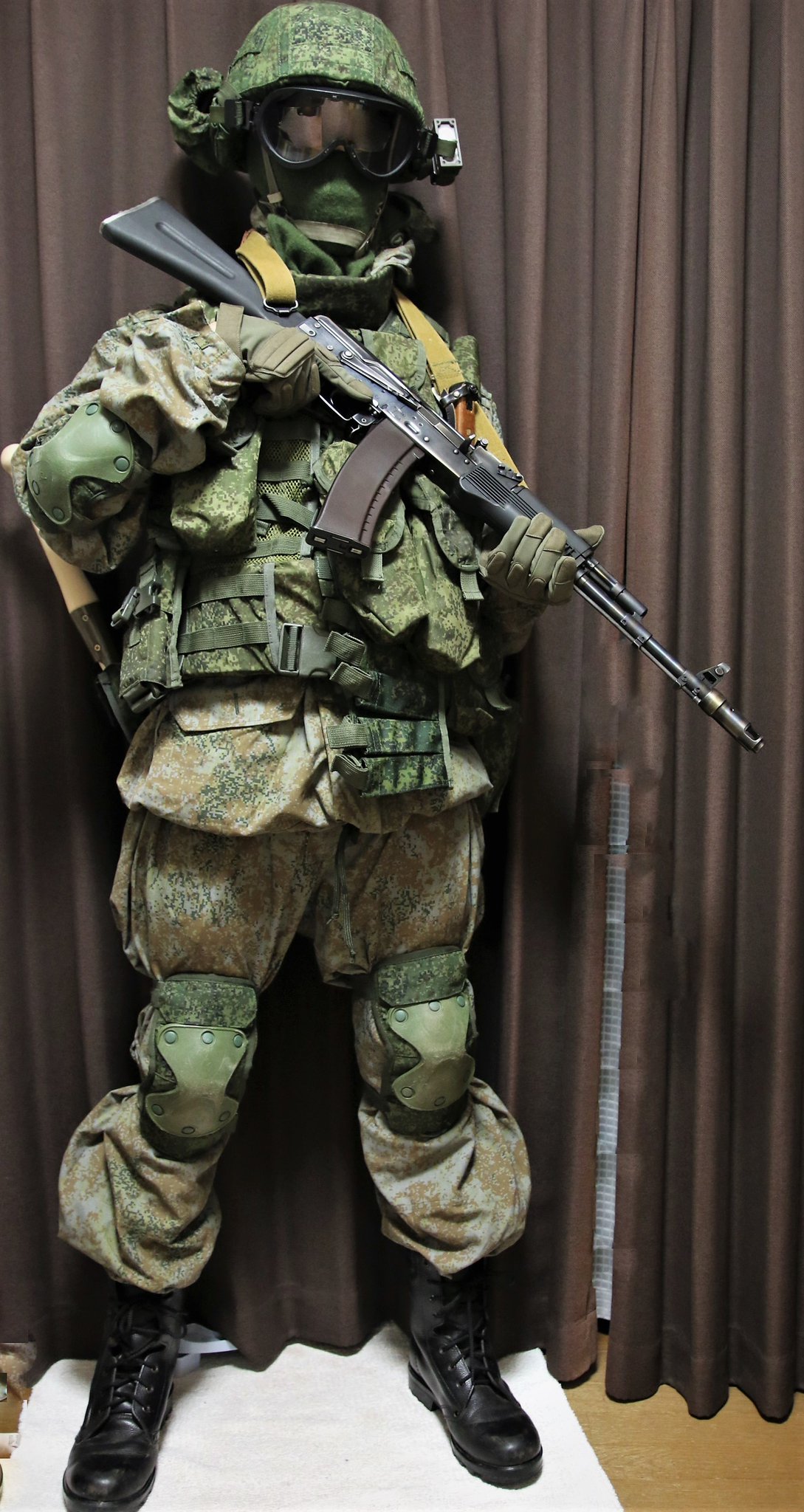 ロシア軍 実物 Ratnik 6sh122 リバーシブルスーツ 50/52-5 ロシア製