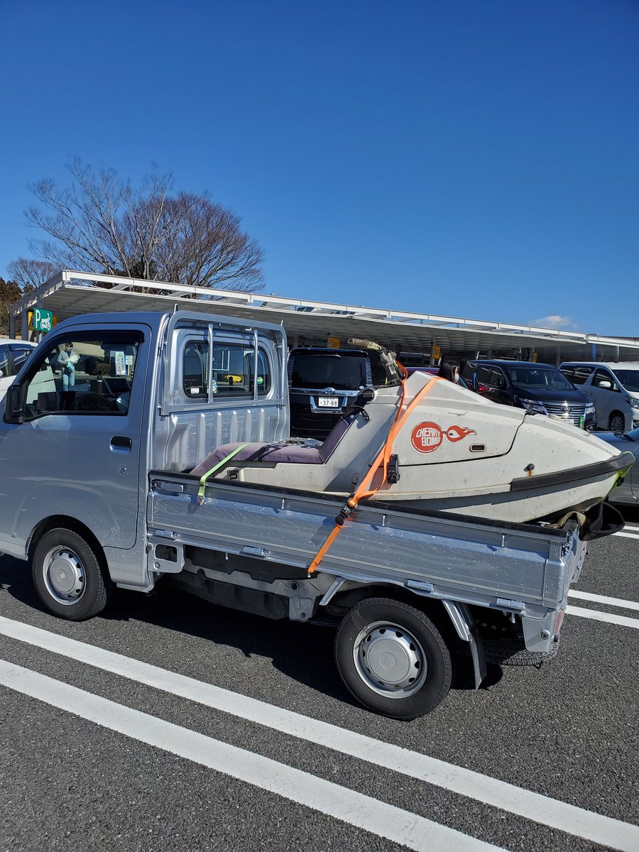 ペケツー引き取り完了！ 軽トラにも積めるのでありがたい！ 帰りますよー！