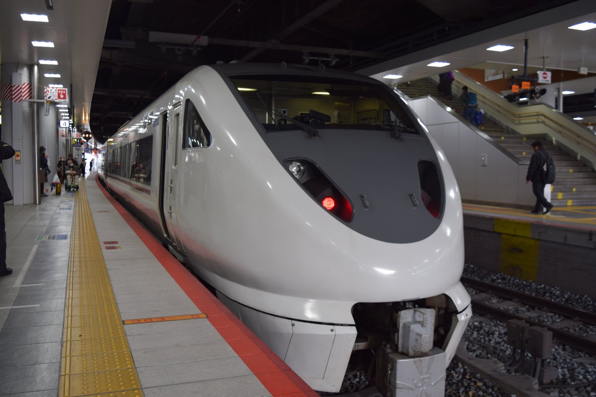 JR西日本の特急列車の方向幕に｢急行｣や｢新快速｣とか絶対使わないだろっ