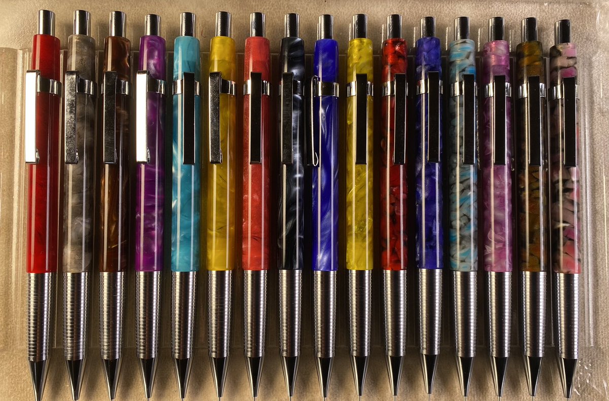 MP201アクリル 13日からのイベントに持って行きます #CraftA #クラフト