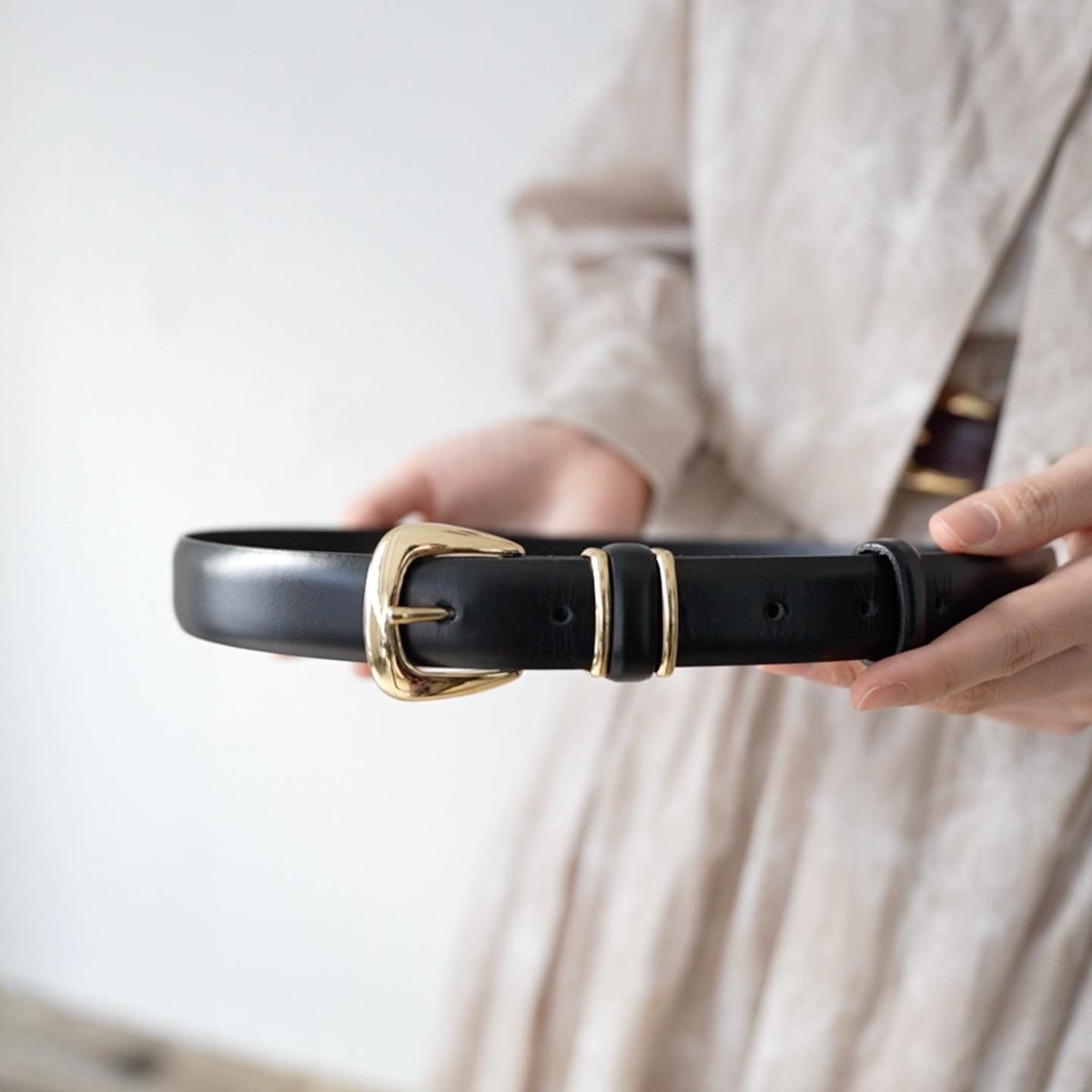 本革国産ベルト、こちらも無くなっては足してを繰り返してずっと作って