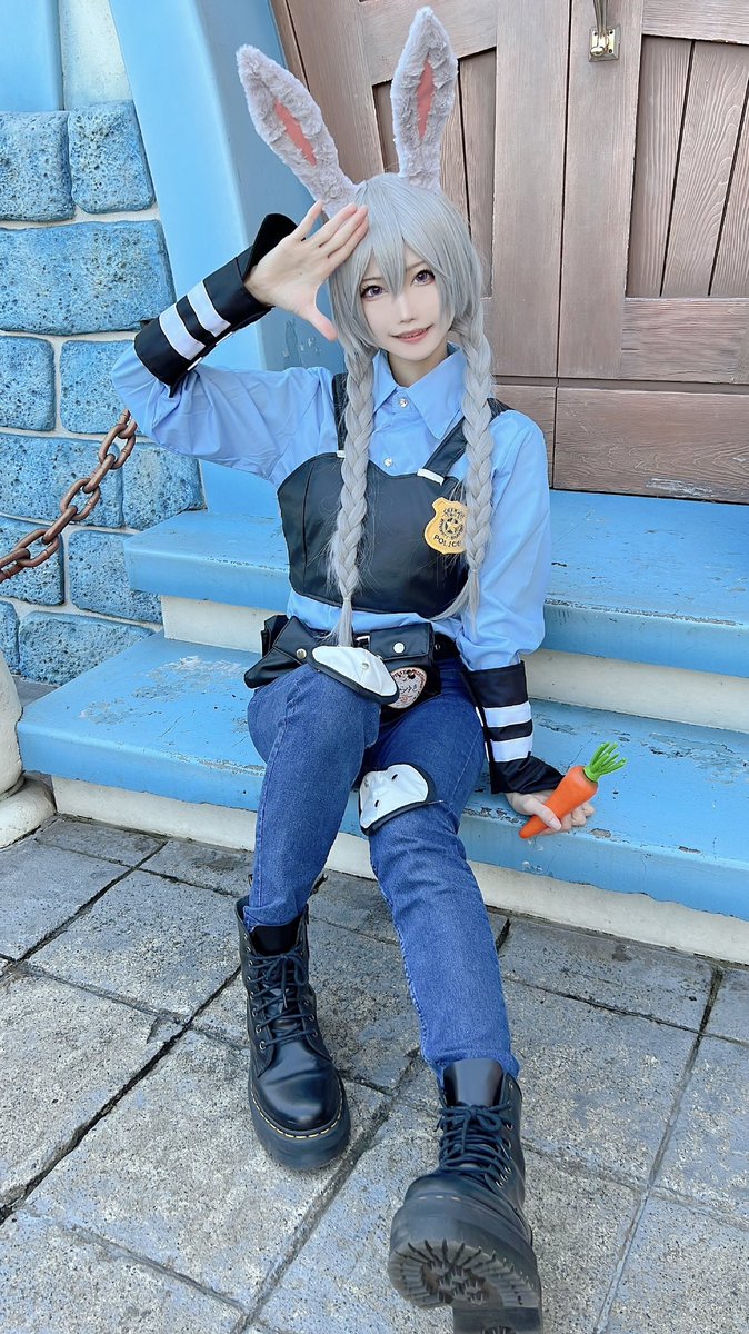 ズートピア🌿cosplay 🐰ジュディ・ホップス #Dハロ仮装 #擬人化