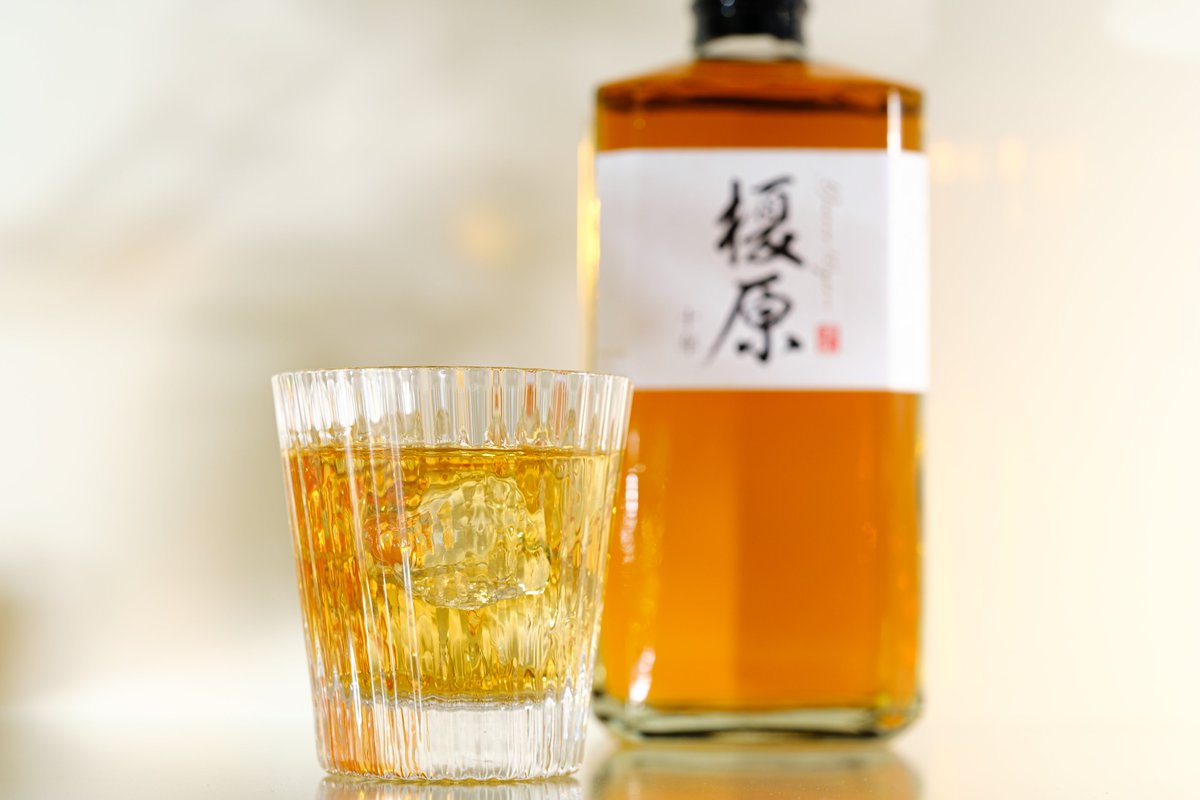 榎原 10年 』 ─ 名水仕込み、オーク樽で10年、人を魅了する熟成酒が