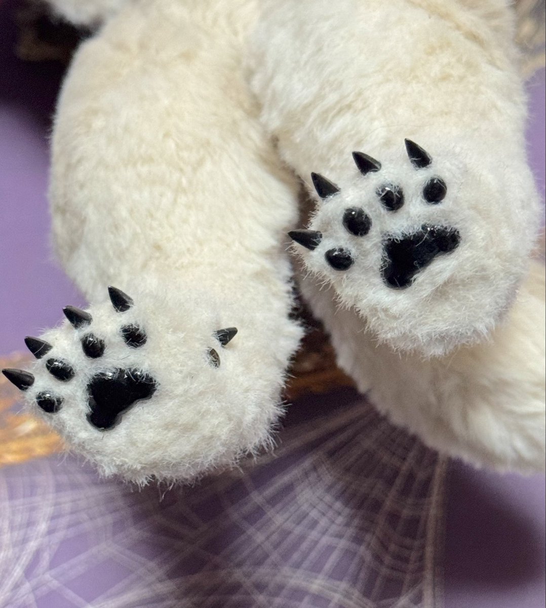 狼男のぬいぐるみの型紙と作り方』に口輪の作り方を追加しました🐺