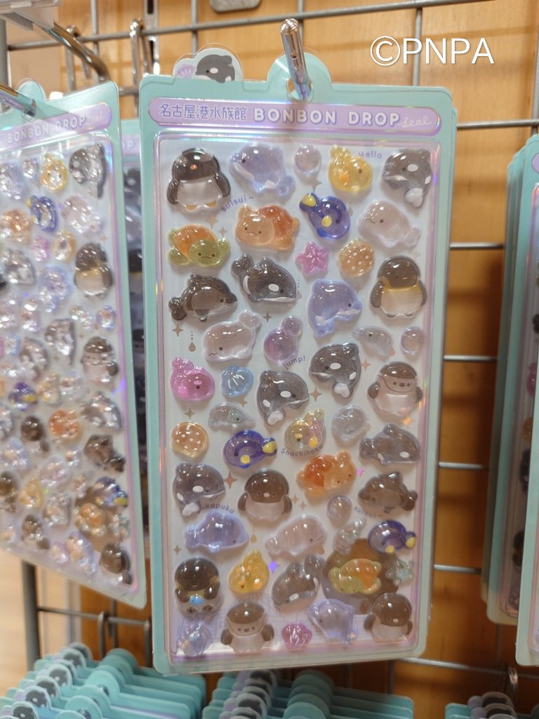 名古屋港水族館ボンボンドロップシール発売中🐧💕／ ご好評につき購入