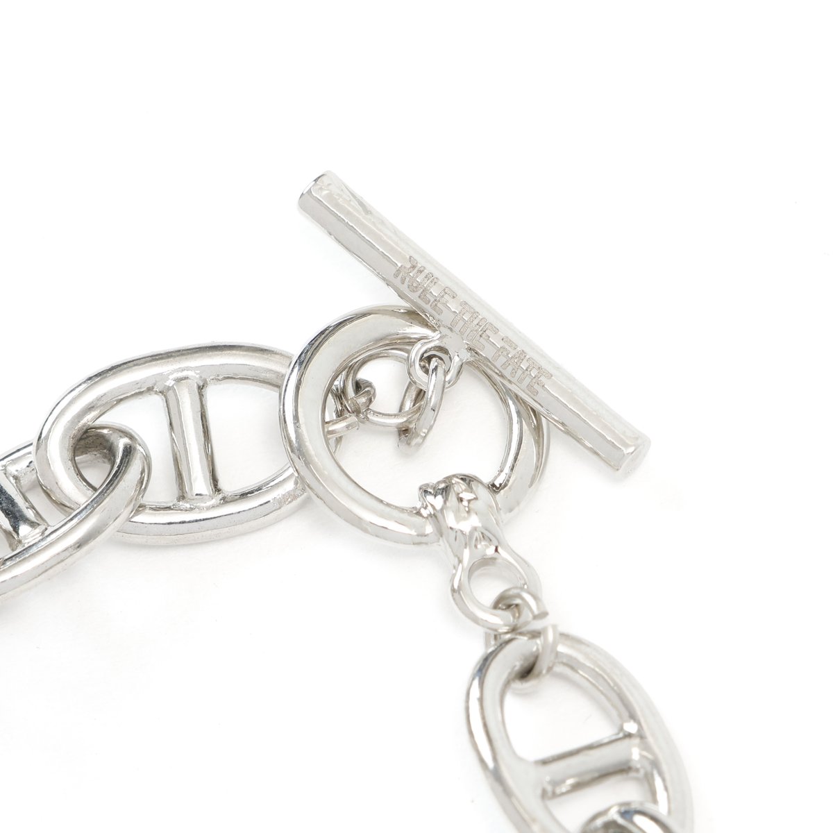 NEWS 大好評のブレスレットが 本日の19:00より限定で追加生産が決定