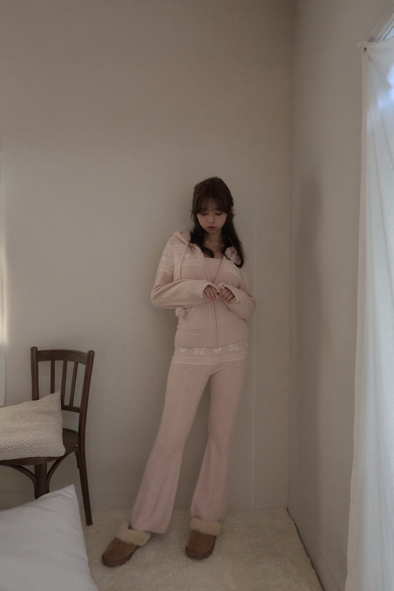 Eve knit nordic long pants color baby pink/ice blue/beige ¥13200