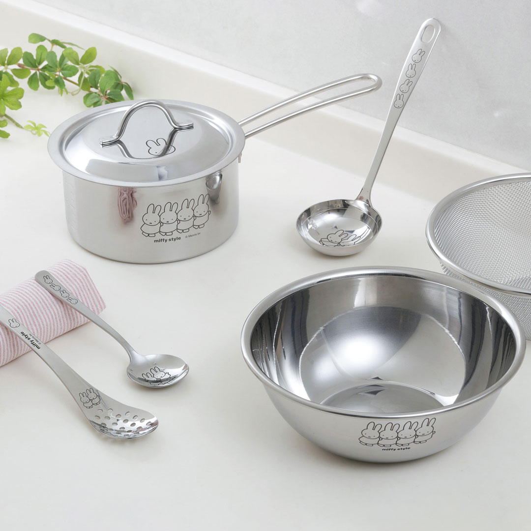 ○1月1日(木/祝)発売 miffy style限定ステンレスグッズ○ 人気の