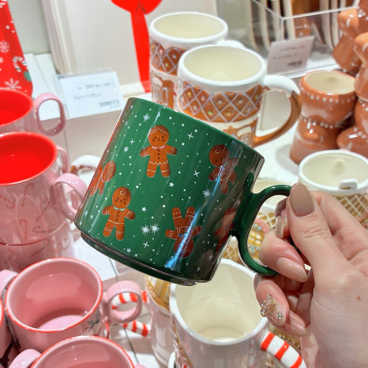 なんと、ワンコイン（税込￥440）で買えちゃう☕ クリスマスの