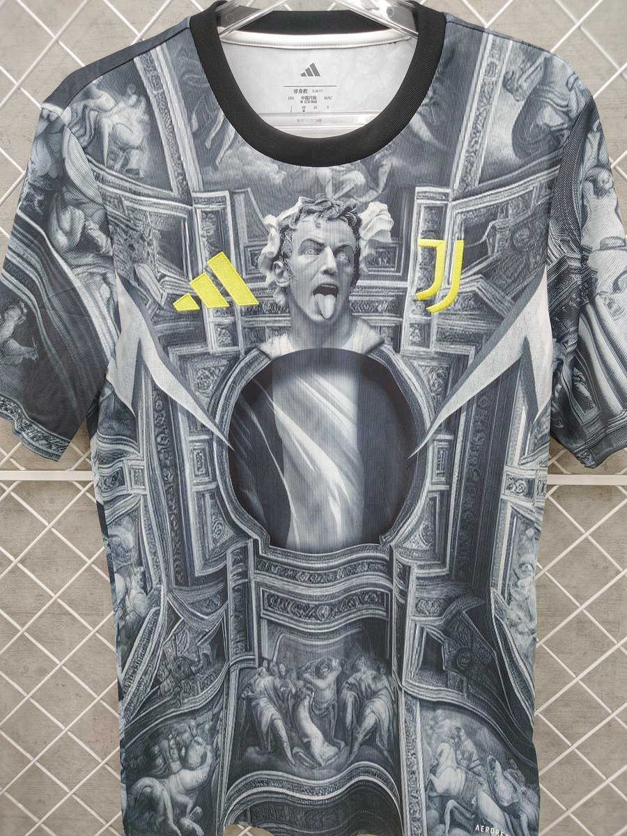 adidas #ユベントス プレマッチジャージー #DelPiero EDITION