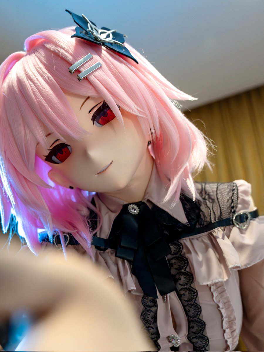 Come here 📸: @Shokokig (she totally enjoyed taking this pic