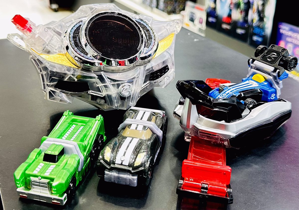 仮面ライダーストア東京店 商品情報】 東京店では『SUPER BEST 変身